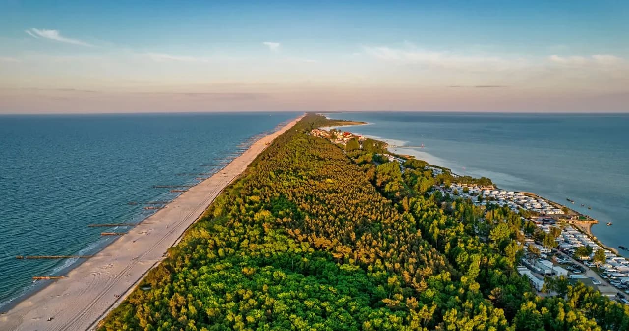 Jak powstał półwysep helski? Odkryj tajemnice jego geologii