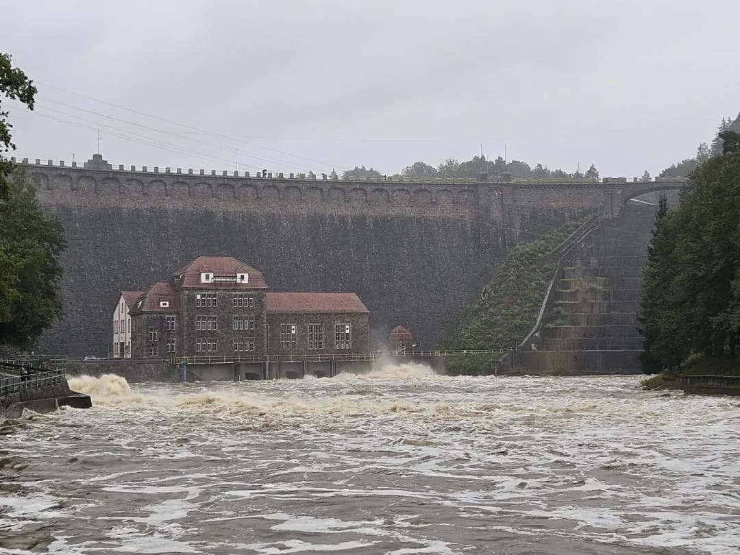 Jezioro Pilchowickie: Tajemnice, historia i atrakcje w okolicy